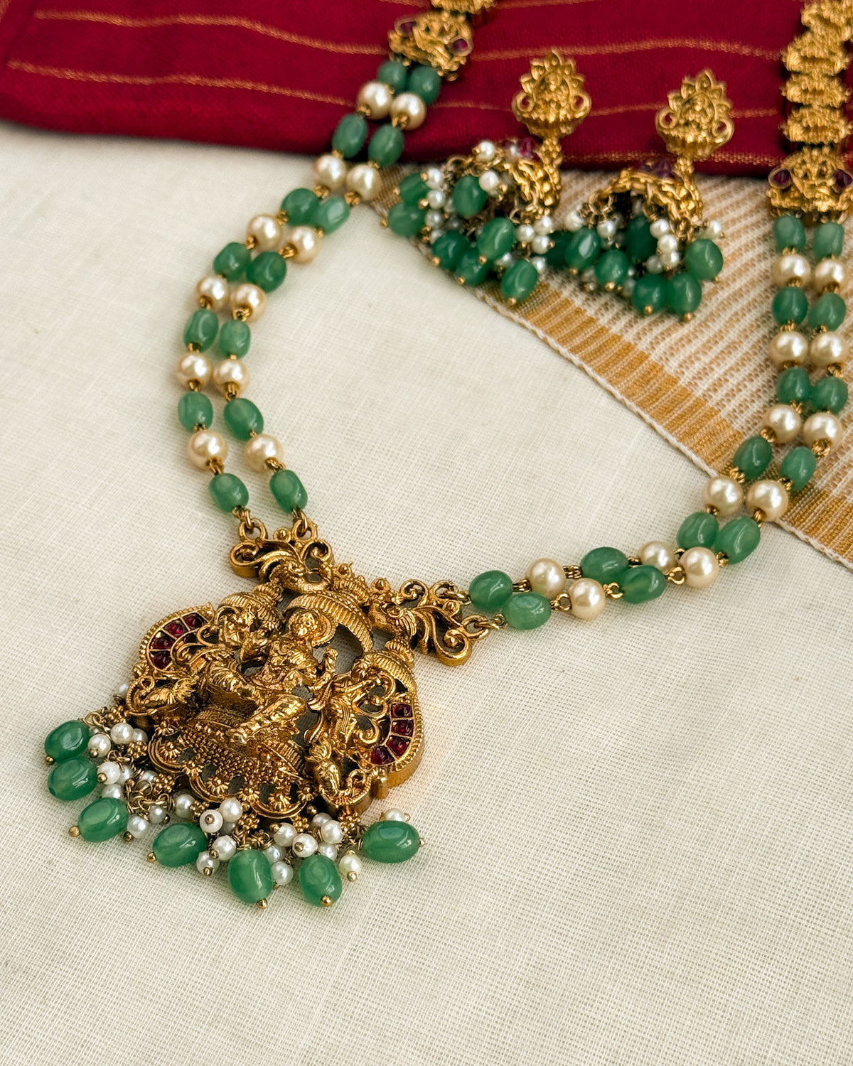 Sakhi Elegant Beaded Haaram-AHO24