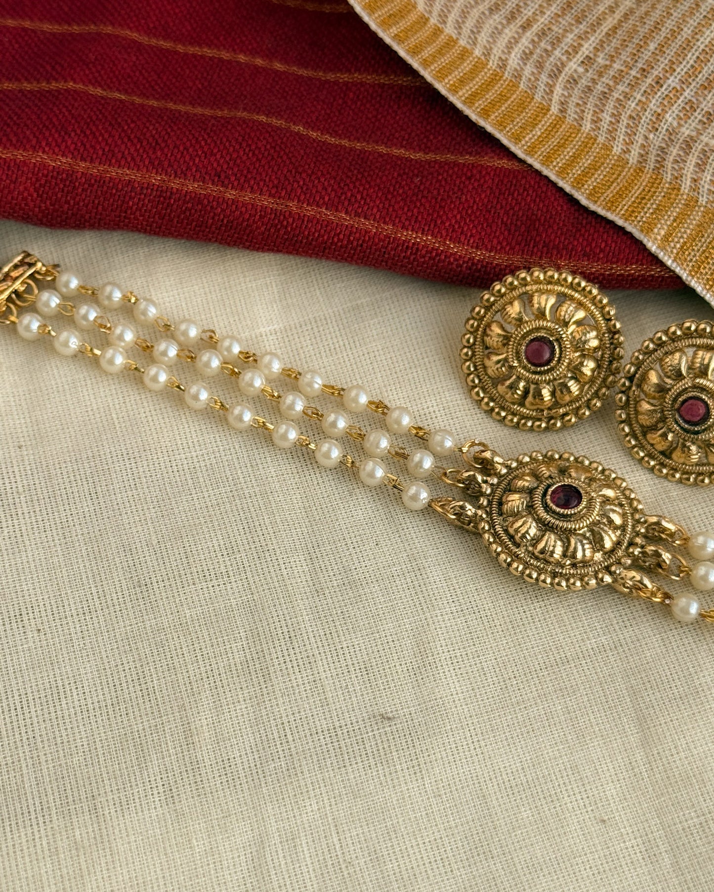 Three Layer Pearl Choker-AN026