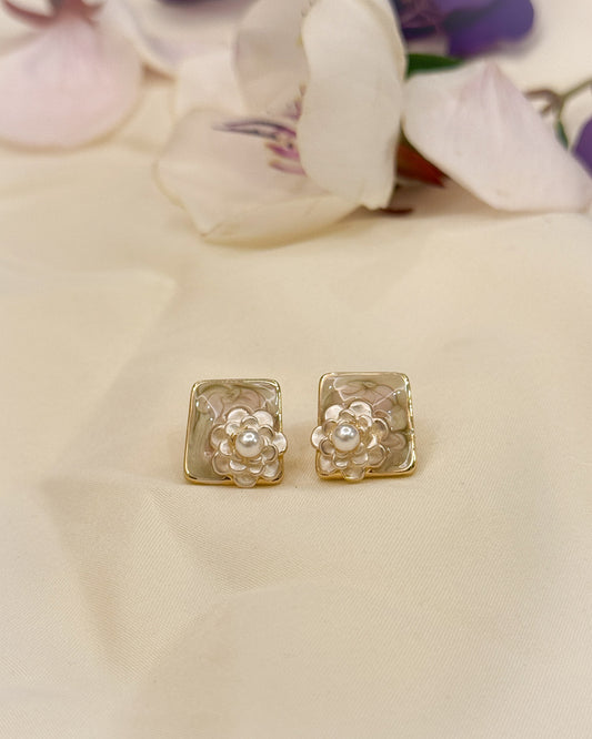 Floral Earrings-Beige