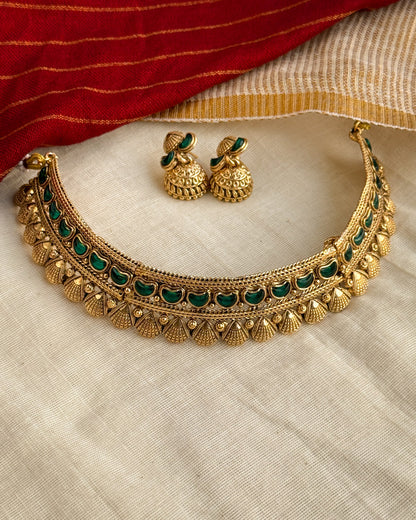 Elegant Green Hasli Choker-AN006