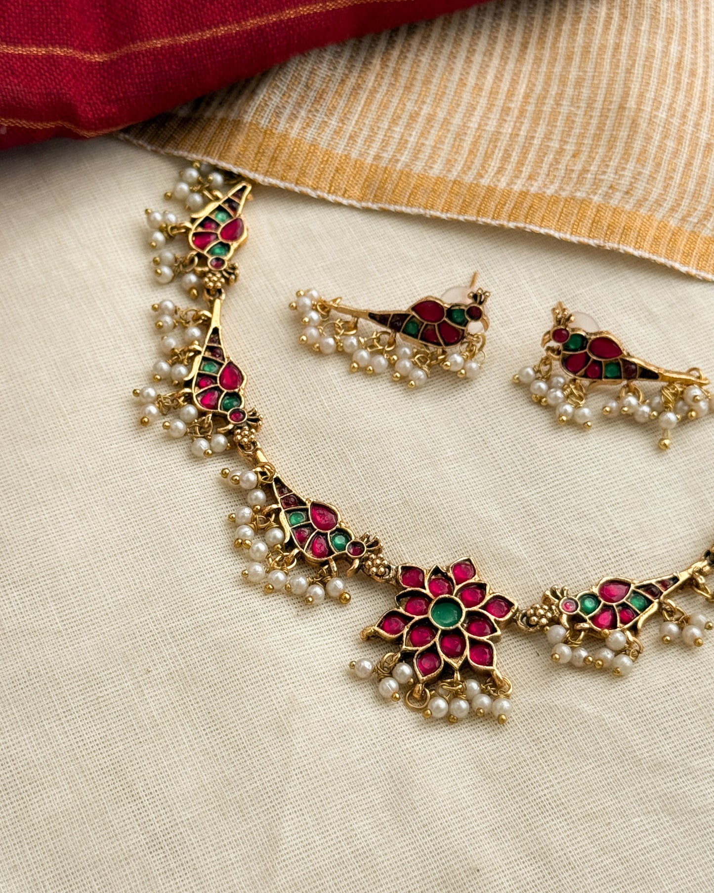 Floral Parrot Necklace-AN063