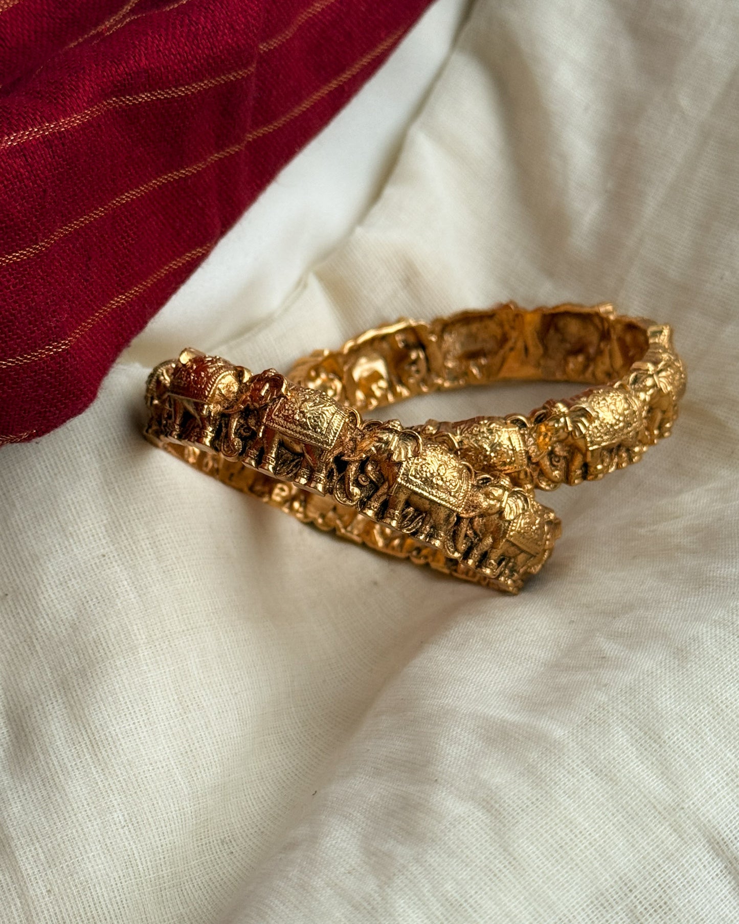 Traditional Haathi Bangle-AB006