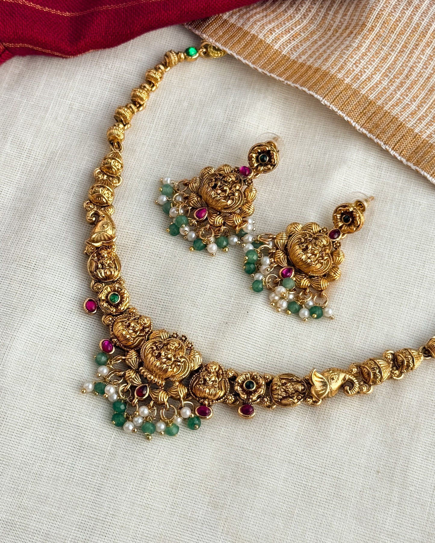 Simple Lakshmi Necklace-AN053
