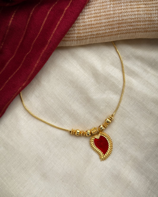 Simple Manga Necklace-Red