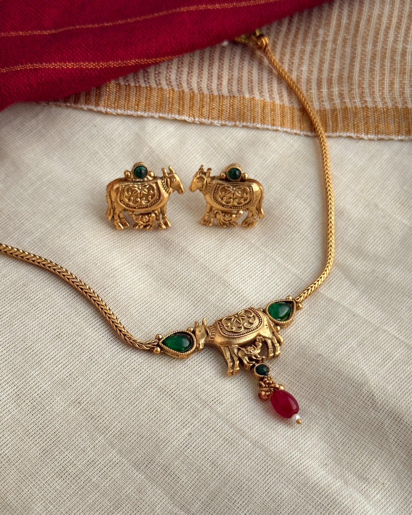 Kamadhenu Auspicious Choker-AN015