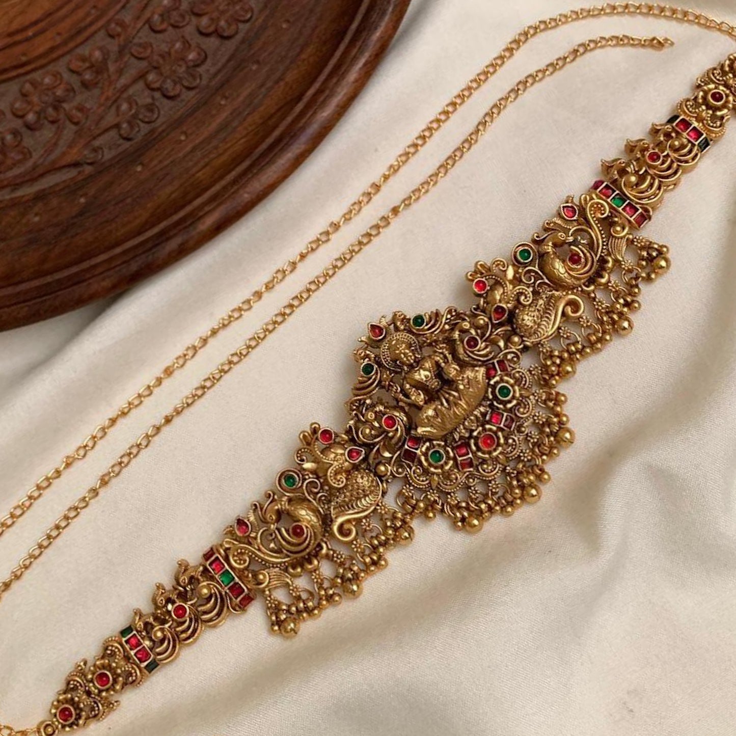 Traditional Hip chain