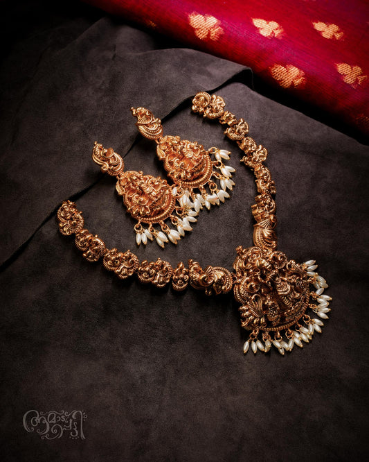 Nagas Ricepearl Lakshmi Necklace