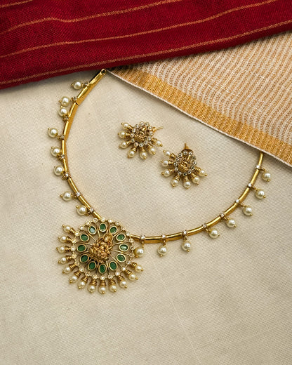 Lakshmi Pearl Hasli Necklace-AN094