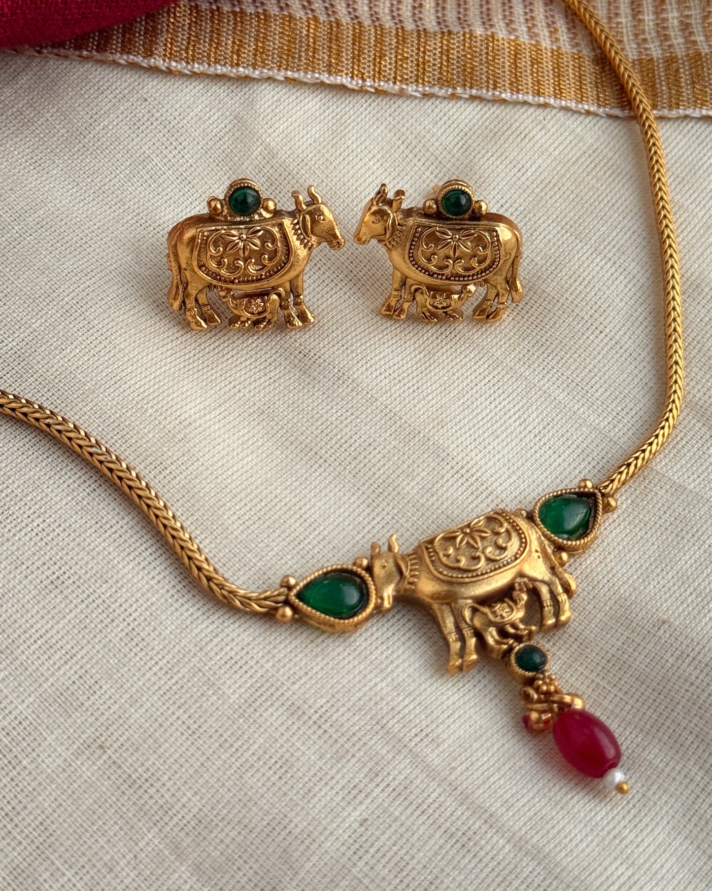 Kamadhenu Auspicious Choker-AN015