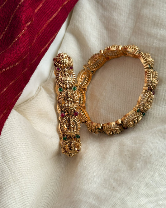 Traditional Lakshmi Bangle-AB005