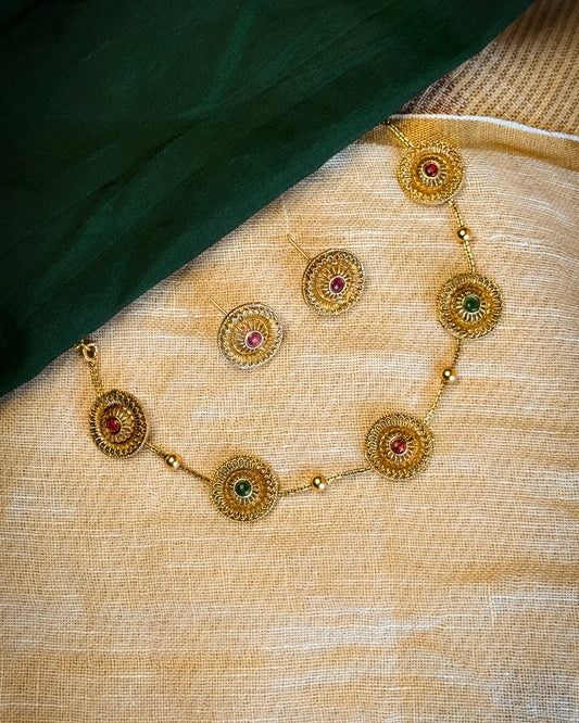 Multi pendant Round Necklace