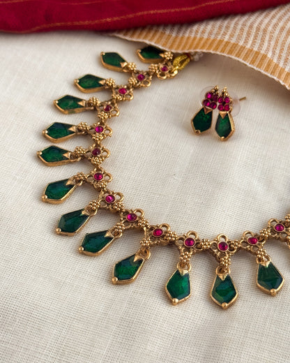 Hanging Palakka Necklace-ANO98
