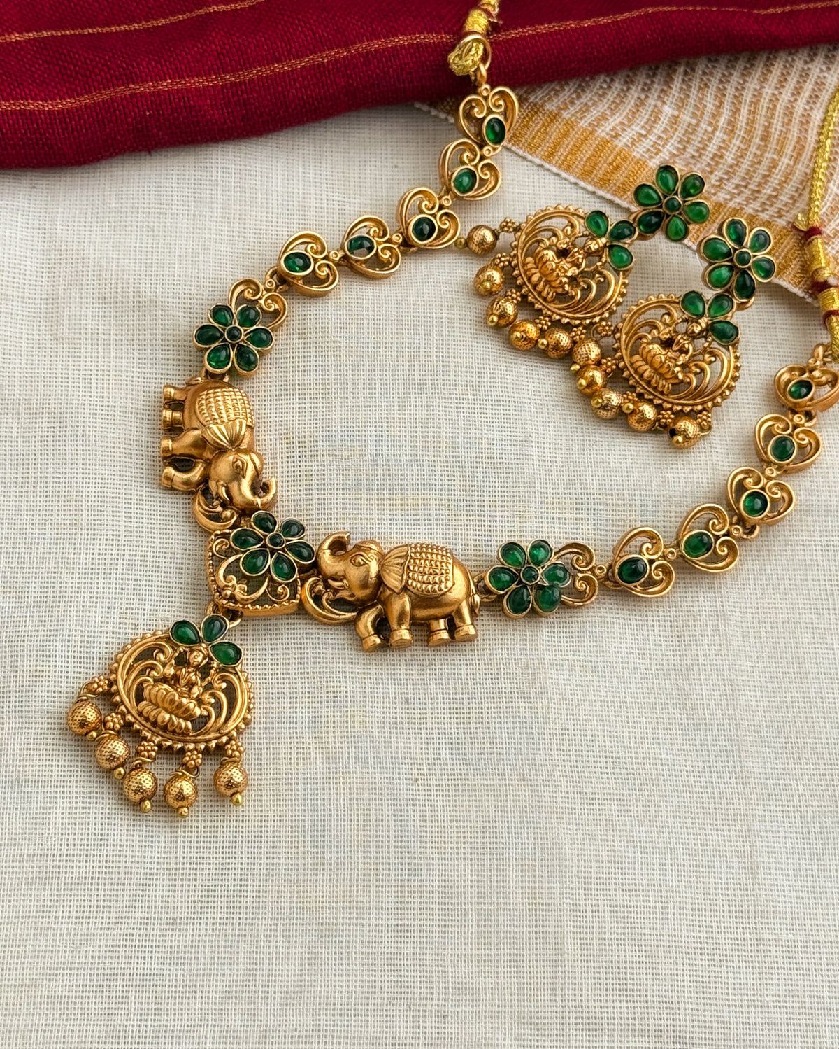 Floral haathi necklace-AN083