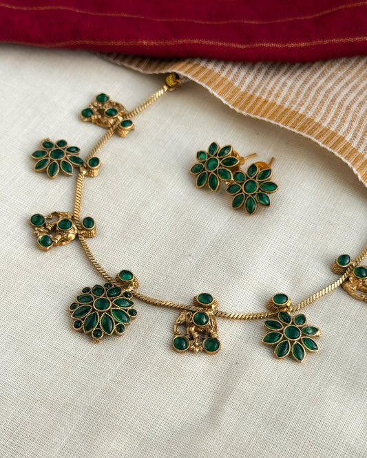 Green Stone Haathi Floral Choker-AN108