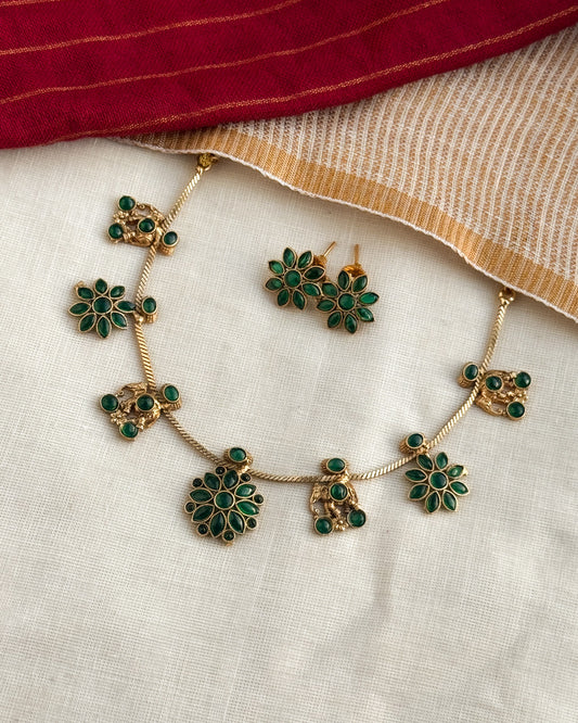Green Stone Haathi Floral Choker-AN108